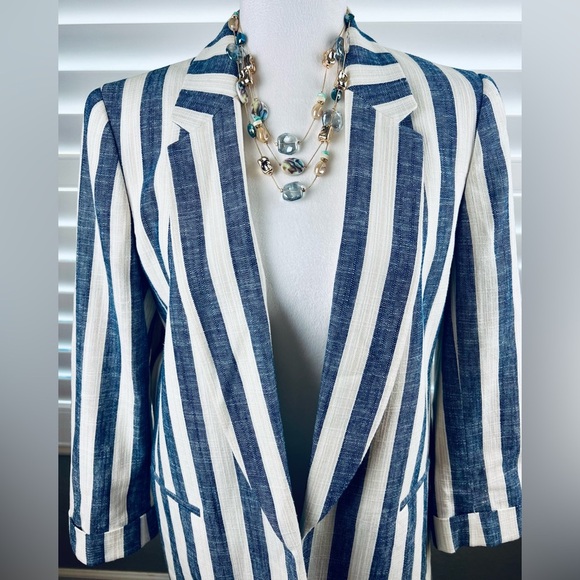 Linen Blend Blazer Sz. Med, by BAR III Cream/Navy Blue - Picture 3 of 10